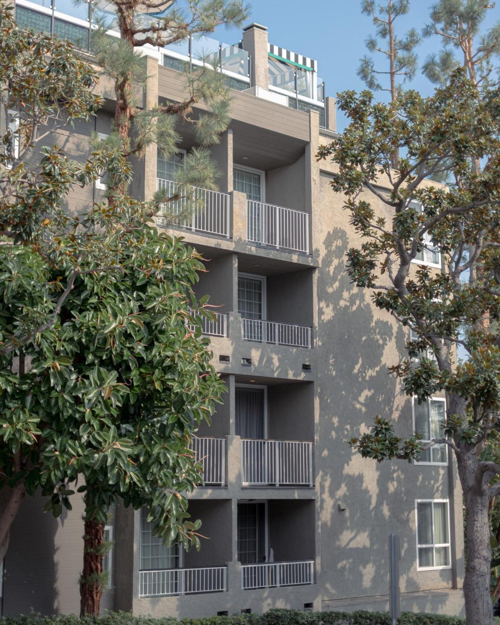 Chamberlain West Hollywood Hotel Exterior photo